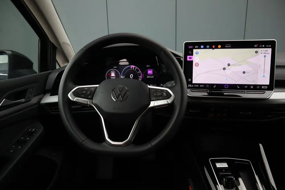 Volkswagen Golf 1.5 eHybrid Style Edition Automaat Matrix Ko uit 2026, foto 10
