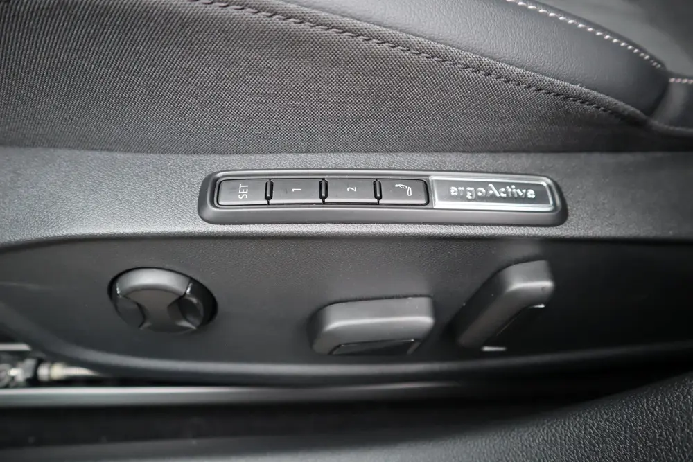 Volkswagen Golf 1.5 eHybrid Style Edition Automaat Matrix Ko uit 2026, foto 18