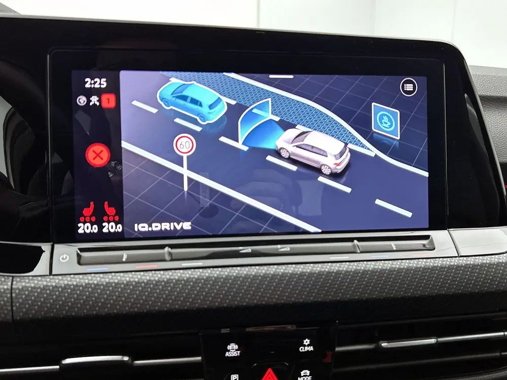 Volkswagen Golf 1.5 eTSI R-Line Business 150 PK | PANORAMADA uit 2024, foto 14