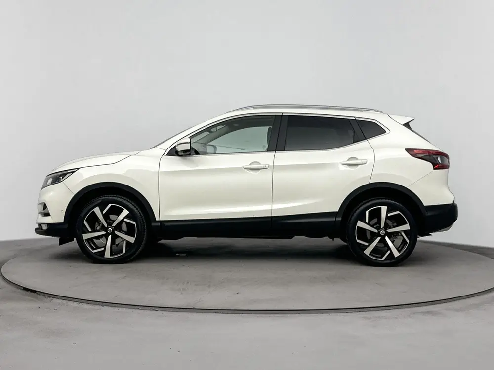 Nissan Qashqai 1.3 DIG-T Tekna 140PK | Trekhaak | Navigatie uit 2019, foto 2