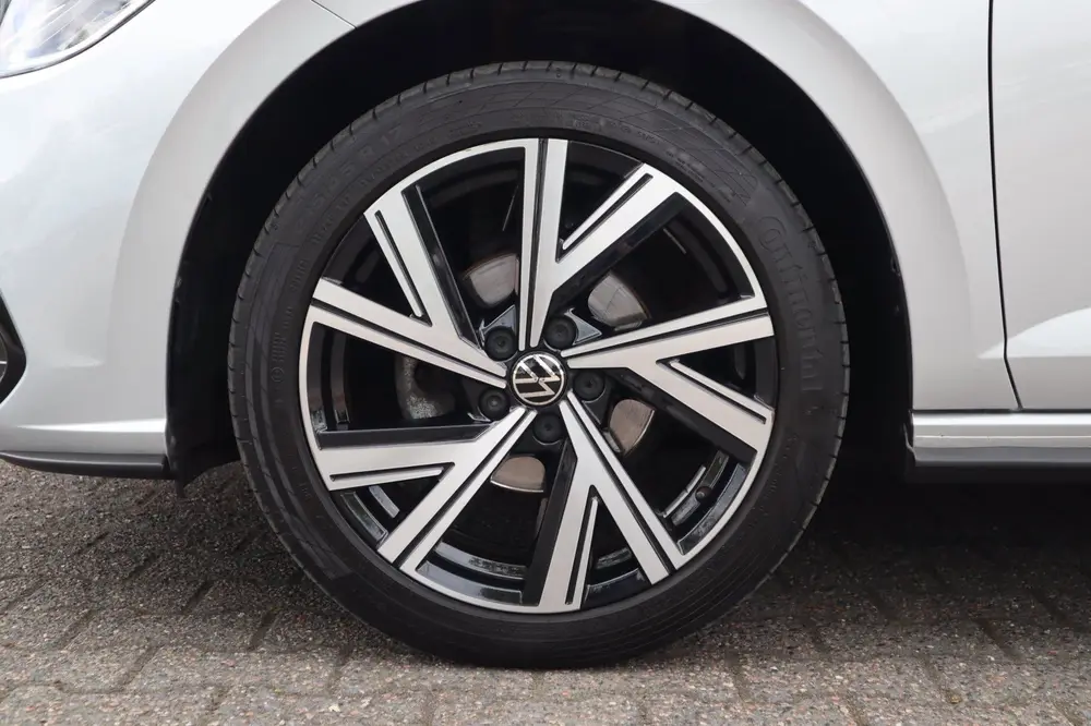 Volkswagen Polo uit 2024, foto 9