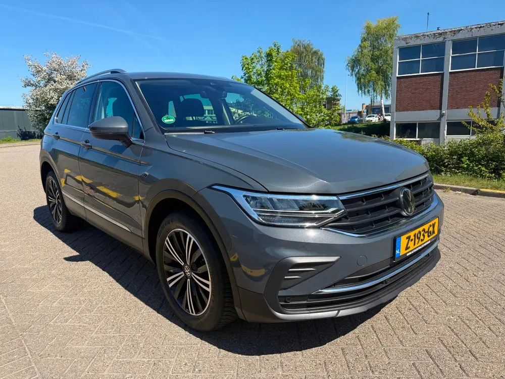 Volkswagen Tiguan 1.5 TSI Business_Line_AUTOMAAT_NAVI__ELEC uit 2023, foto 14