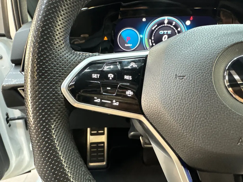 Volkswagen Golf 1.4 eHybrid GTE Pano|Camera|HuD|IQ|Trekhaak uit 2021, foto 14