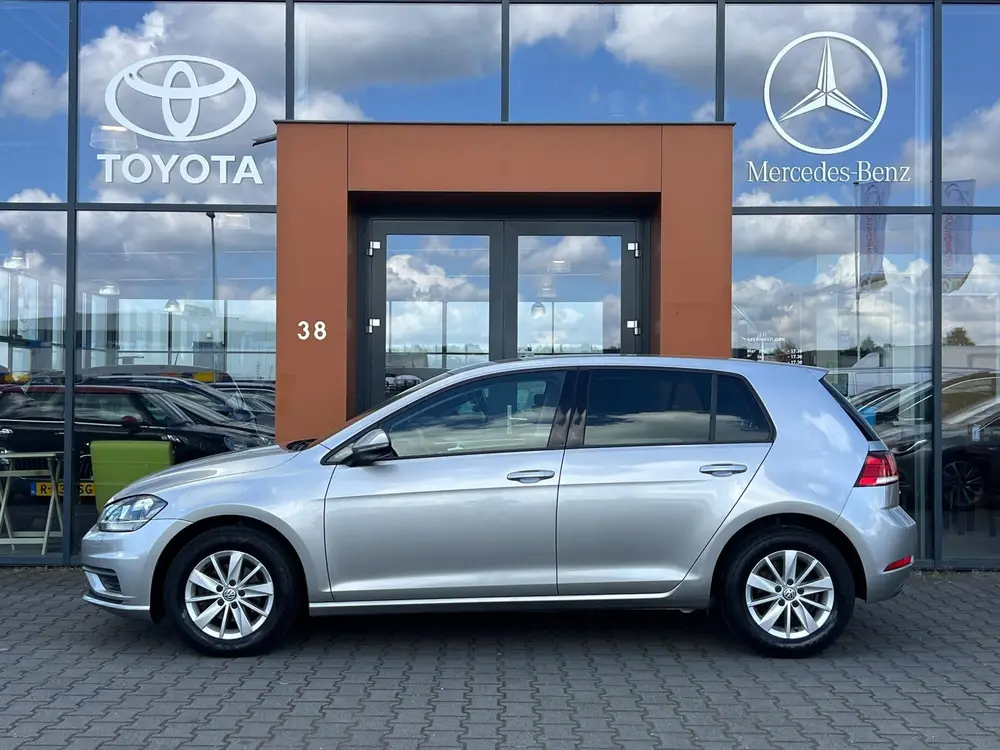 Volkswagen Golf 1.0 TSI automaat|Carplay|Clima|Cruise|PDC uit 2019, foto 2