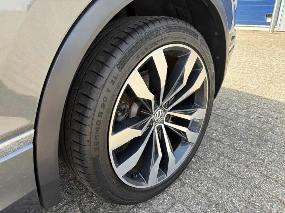 Volkswagen Tiguan 1.5 TSI Highl. Bus R-line|achteruitrijcame uit 2019, foto 16