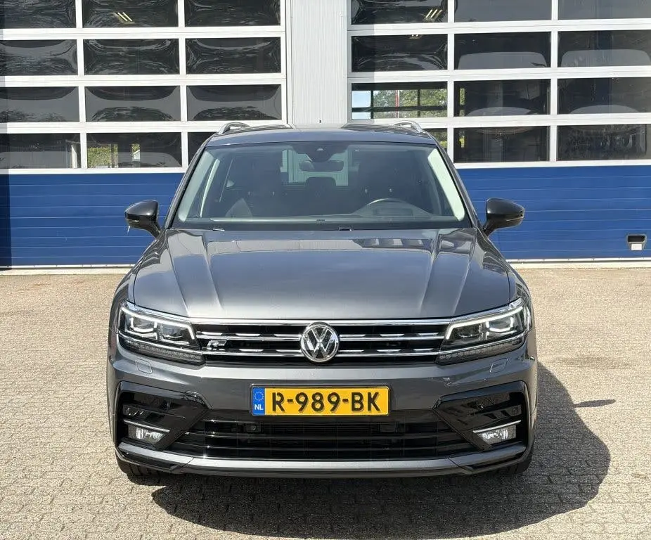 Volkswagen Tiguan 1.5 TSI Highl. Bus R-line|achteruitrijcame uit 2019, foto 6