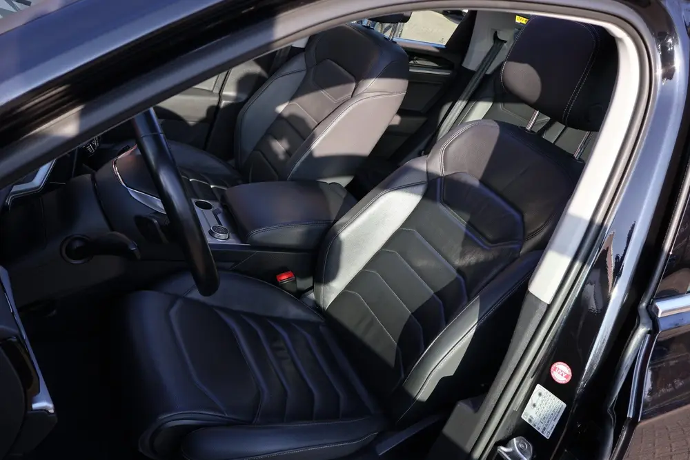 Volkswagen Touareg 3.0 TDI 4MOTION | Panoramadak | Winter Pa uit 2019, foto 6