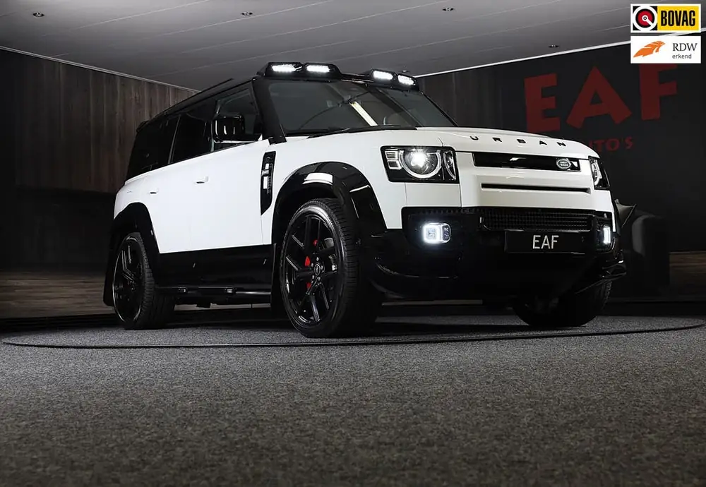 Land Rover Defender 110 2.0 P300e 110 X-Sport SE / Head Up / uit 2025