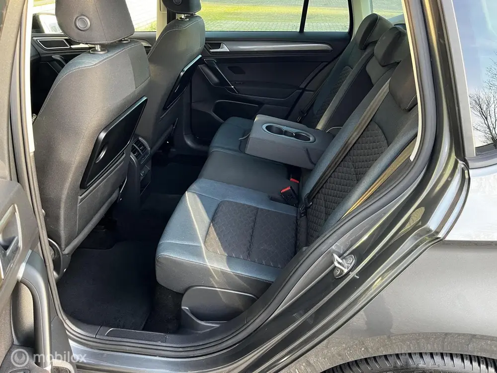 Volkswagen Golf Sportsvan 1.0 TSI AUTOMAAT/CRUISE/CAMERA/PDC uit 2019, foto 11