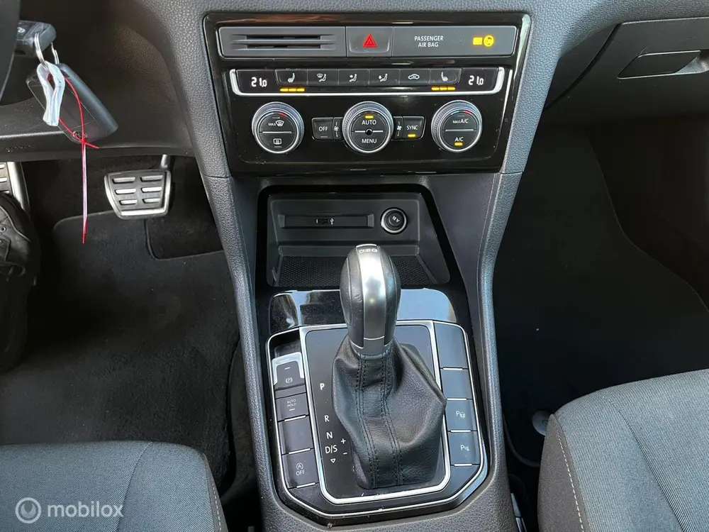 Volkswagen Golf Sportsvan 1.0 TSI AUTOMAAT/CRUISE/CAMERA/PDC uit 2019, foto 15