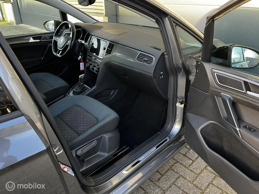 Volkswagen Golf Sportsvan 1.0 TSI AUTOMAAT/CRUISE/CAMERA/PDC uit 2019, foto 9