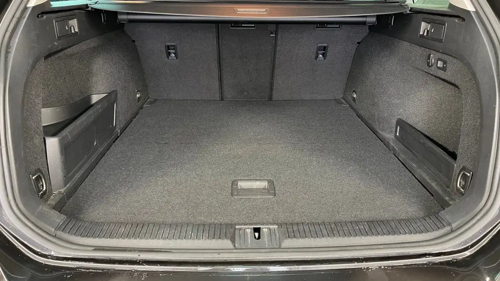 Volkswagen Passat Variant Passat 1.4 TSI Phev 218pk 6-DSG 2020 Grijs uit 2020, foto 15