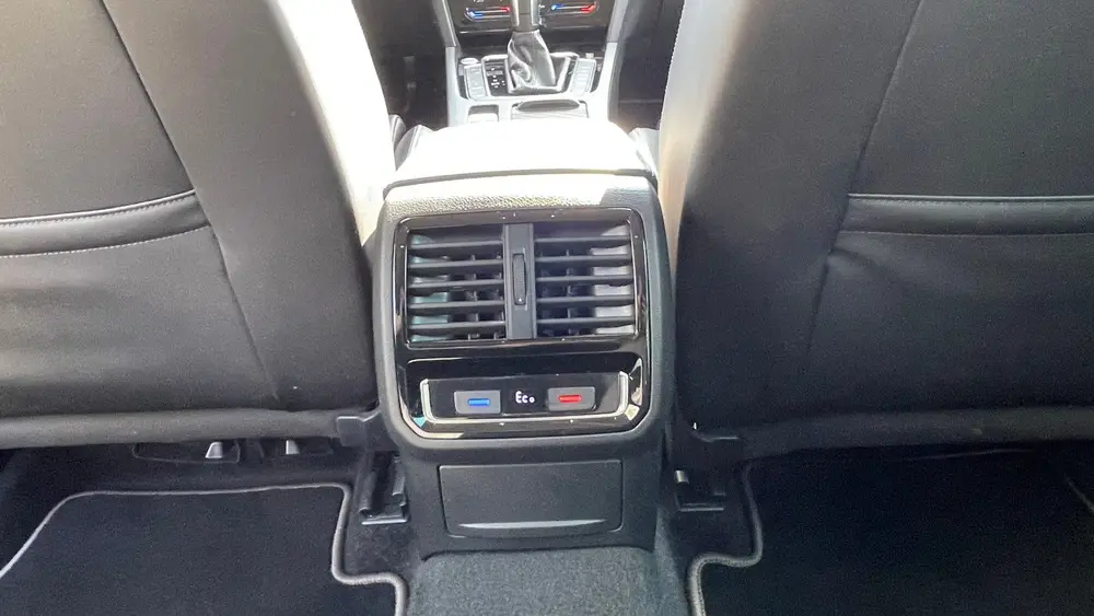 Volkswagen Passat Variant Passat 1.4 TSI Phev 218pk 6-DSG 2020 Grijs uit 2020, foto 19