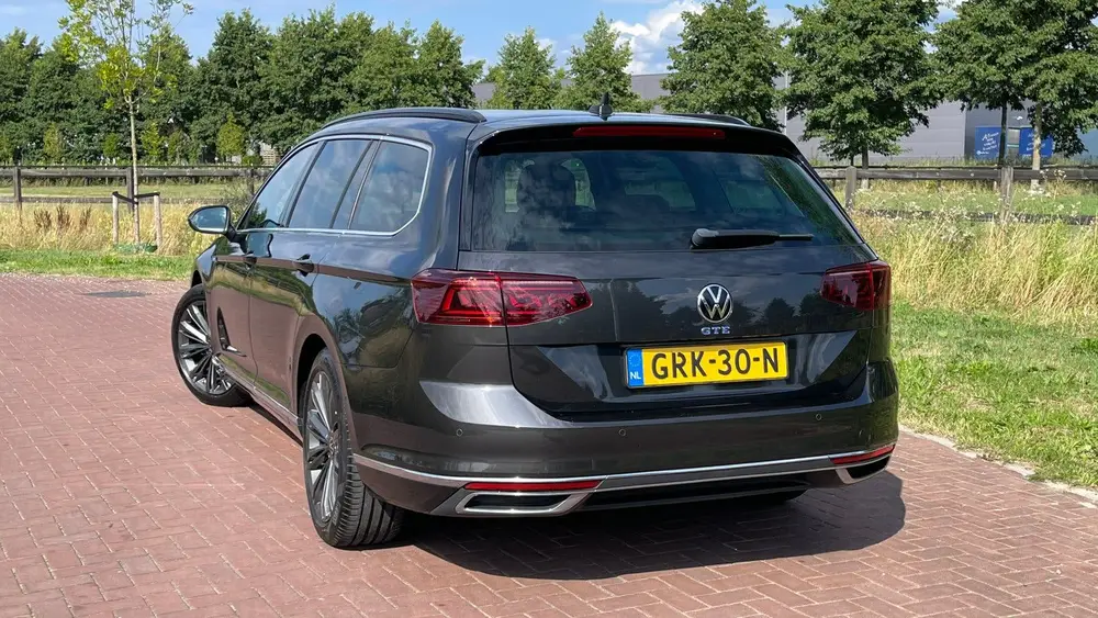Volkswagen Passat Variant Passat 1.4 TSI Phev 218pk 6-DSG 2020 Grijs uit 2020, foto 6