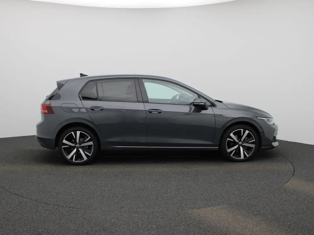 Volkswagen Golf 1.5 eHybrid Life Edition SoH 100% | Navigati uit 2025, foto 6
