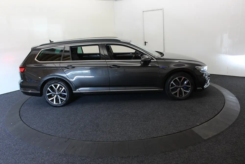 Volkswagen Passat 1.4 TSI PHEV GTE SOH 100% Virtual Disc pro uit 2023, foto 17
