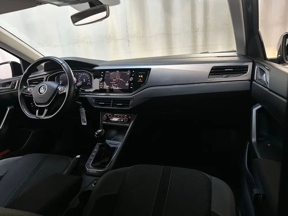 Volkswagen Polo 1.0 TSI Highline Business R R-Line Virtual C uit 2020, foto 2