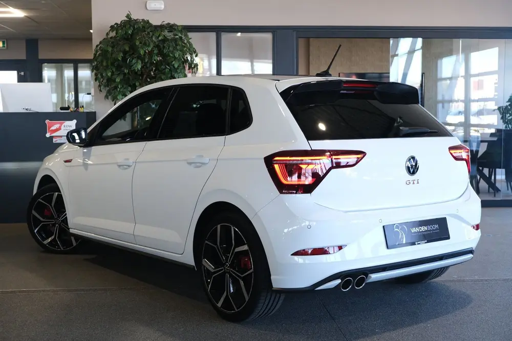 Volkswagen Polo 2.0 TSI GTI Facelift DSG 207PK Navi IQ Led A uit 2022, foto 8