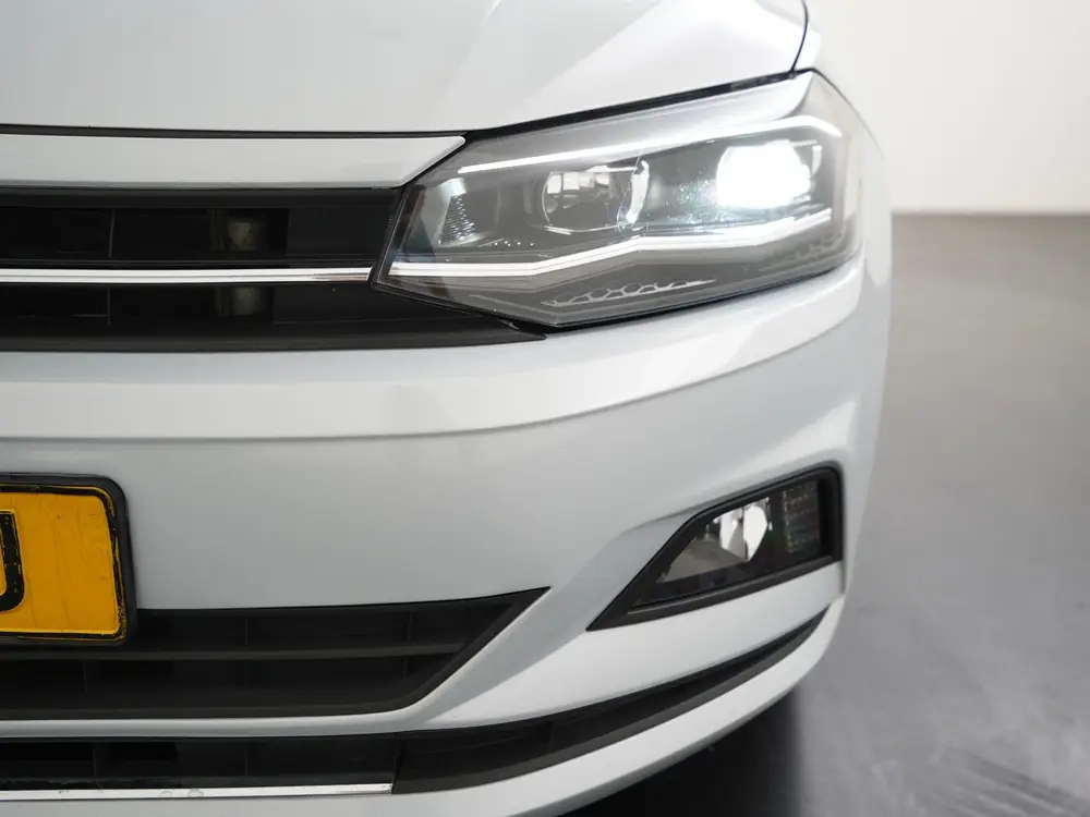 Volkswagen Polo 1.0 TSI Comfortline | Schuifdak | LED | Crui uit 2019, foto 17