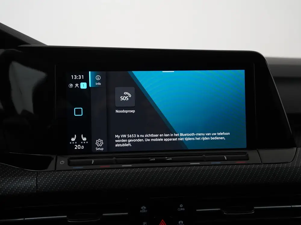 Volkswagen Golf 2.0 TSI R-Line | Schuifdak | Stuurverwarming uit 2023, foto 16
