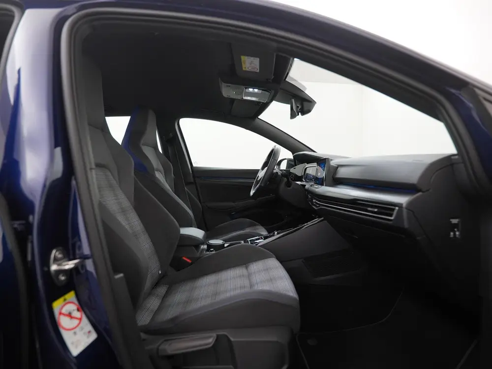 Volkswagen Golf 1.4 eHybrid GTE | DCC Adaptief | Stuurverwar uit 2023, foto 3