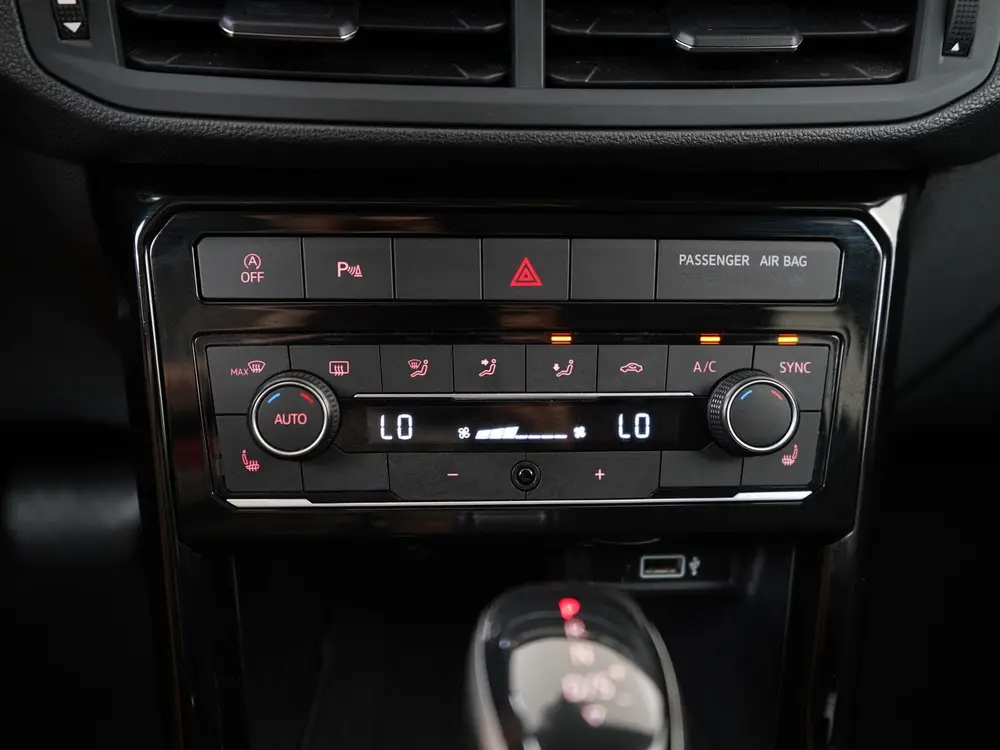 Volkswagen T-Cross 1.0 TSI Style DSG | Camera | Digital Cock uit 2019, foto 12