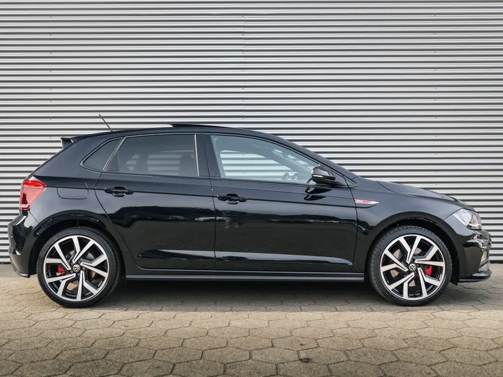 Volkswagen POLO 2.0 TSI GTI Pano Navi Cruise Camera uit 2020, foto 14