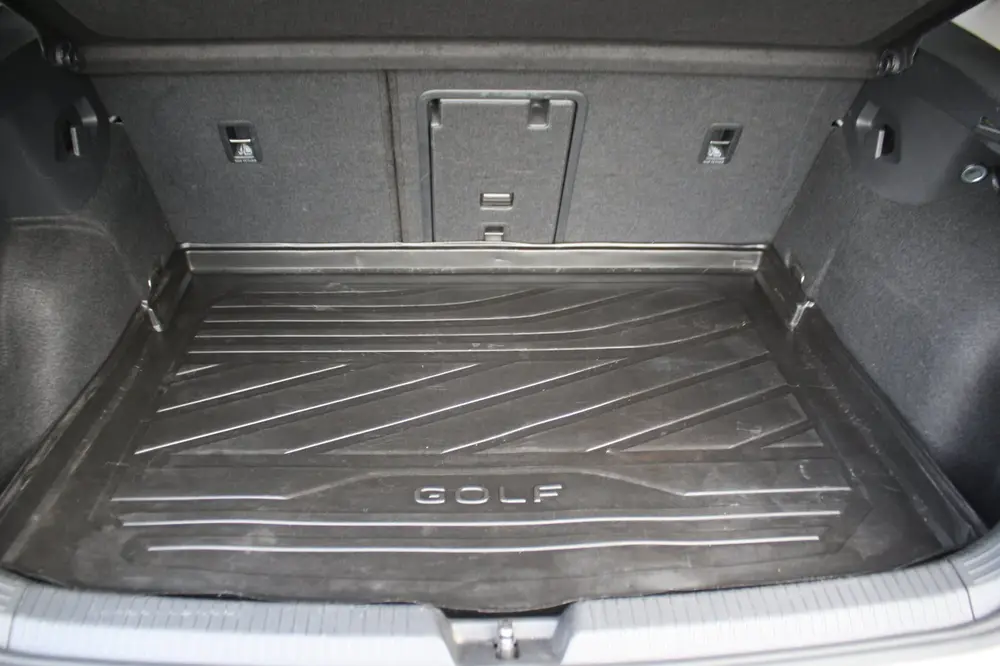 Volkswagen Golf 2.0 TDI Life Business - NETTO EXPORT 13888 uit 2022, foto 19