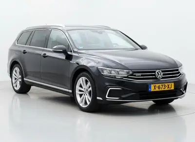 Volkswagen Passat Variant 1.4 TSI PHEV GTE Business|ACC|Navi uit 2020