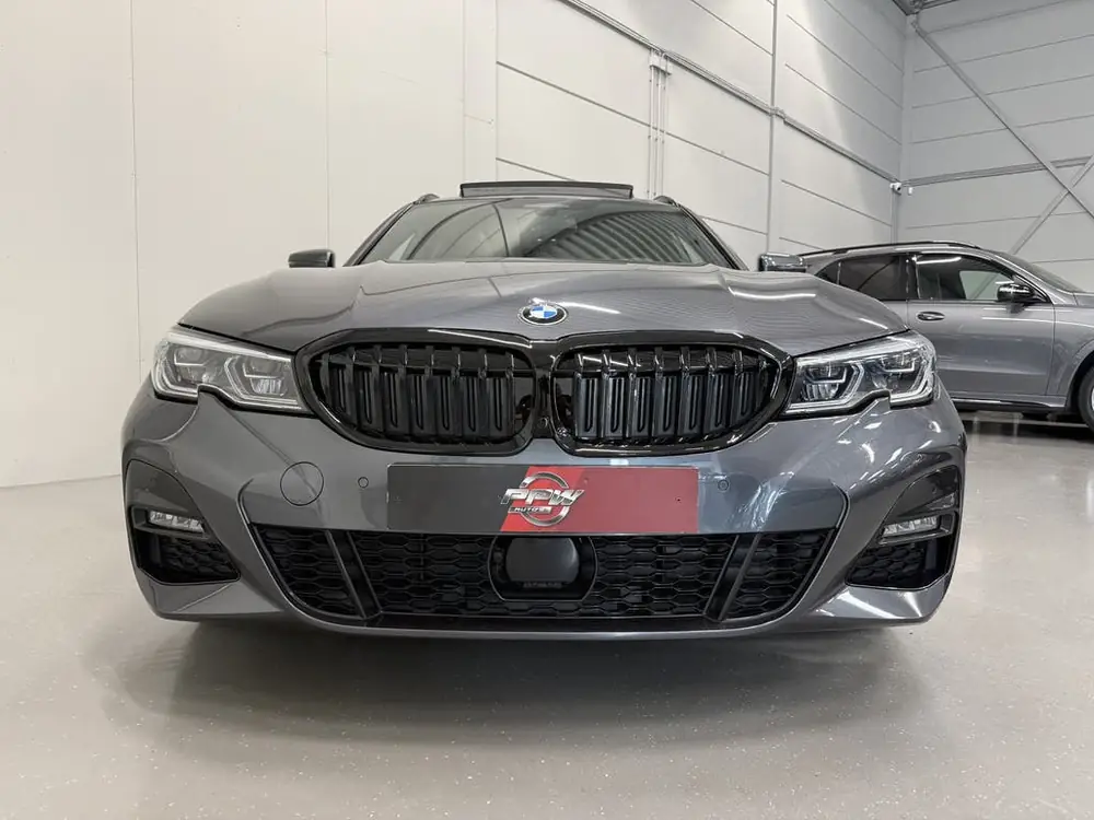 BMW 3-Serie 3 Serie Touring 330e M-Sport PANO/LASER/HEAD-UP/CAMERA/A uit 2021, foto 3
