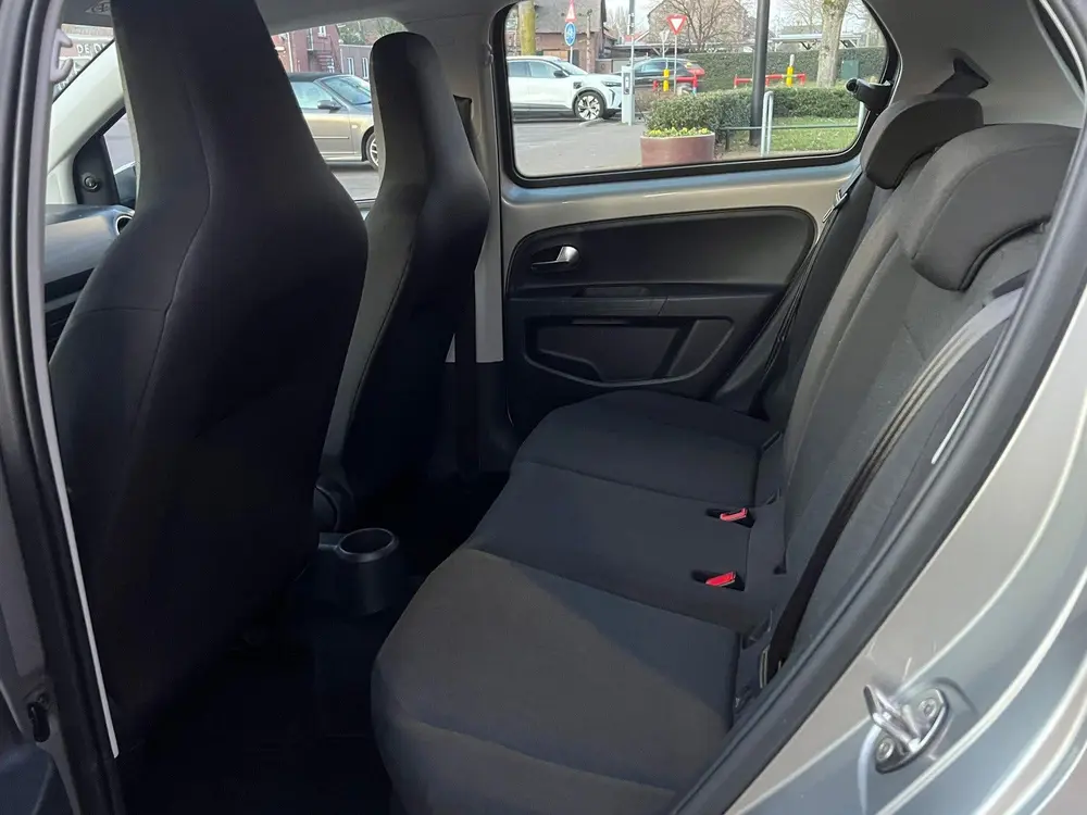 Volkswagen Up! 1.0/Clima/Cruise/Camera/PDC/Elekt. Raam/NAP uit 2023, foto 15