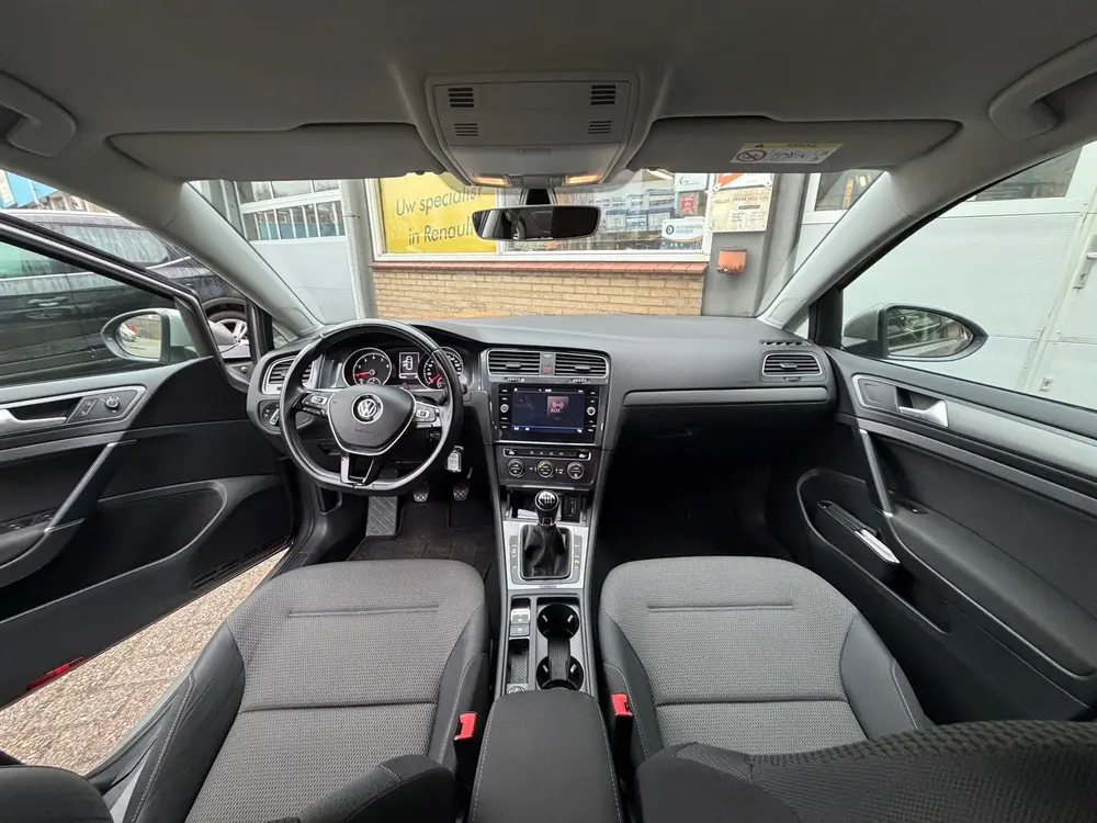 Volkswagen Golf 1.0 TSI Comfortline|Adapt. Cruise|Carplay| uit 2019, foto 2