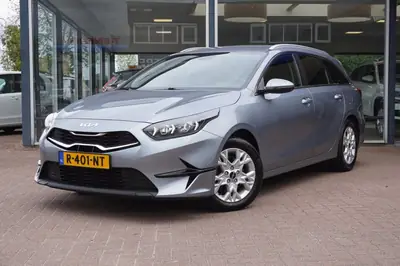 Kia (Pro) Cee D Ceed Sportswagon 1.5 T-GDi DynamicLine | Navigatie | Air uit 2022