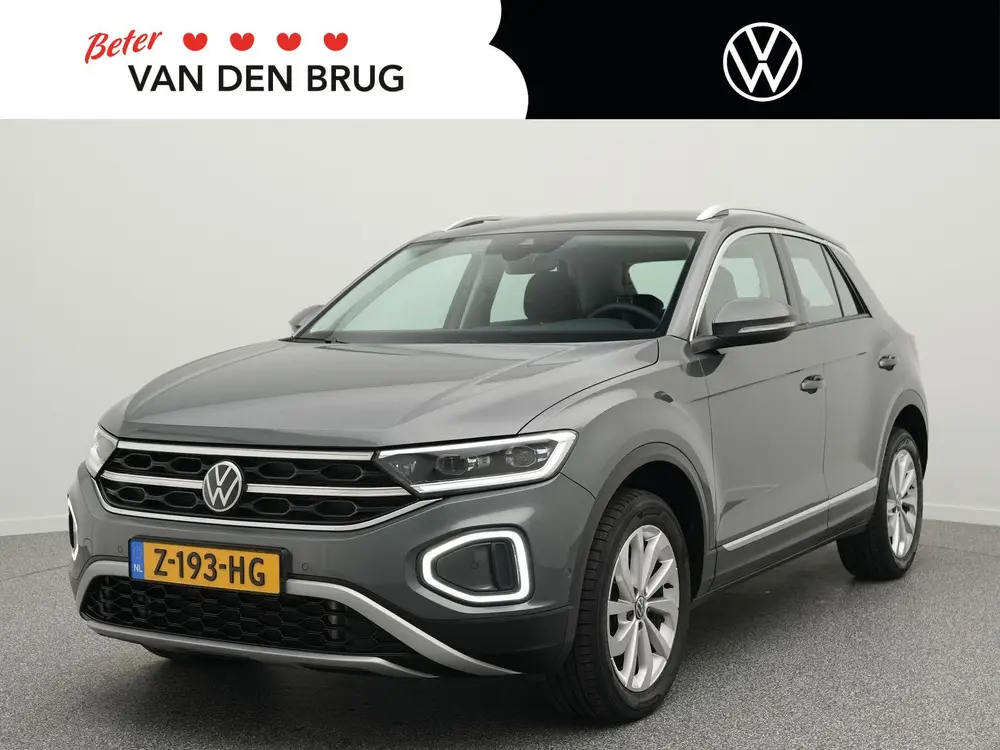 Volkswagen T-Roc Style 1.5 TSI 150 PK DSG Automaat | LED Plu uit 2023