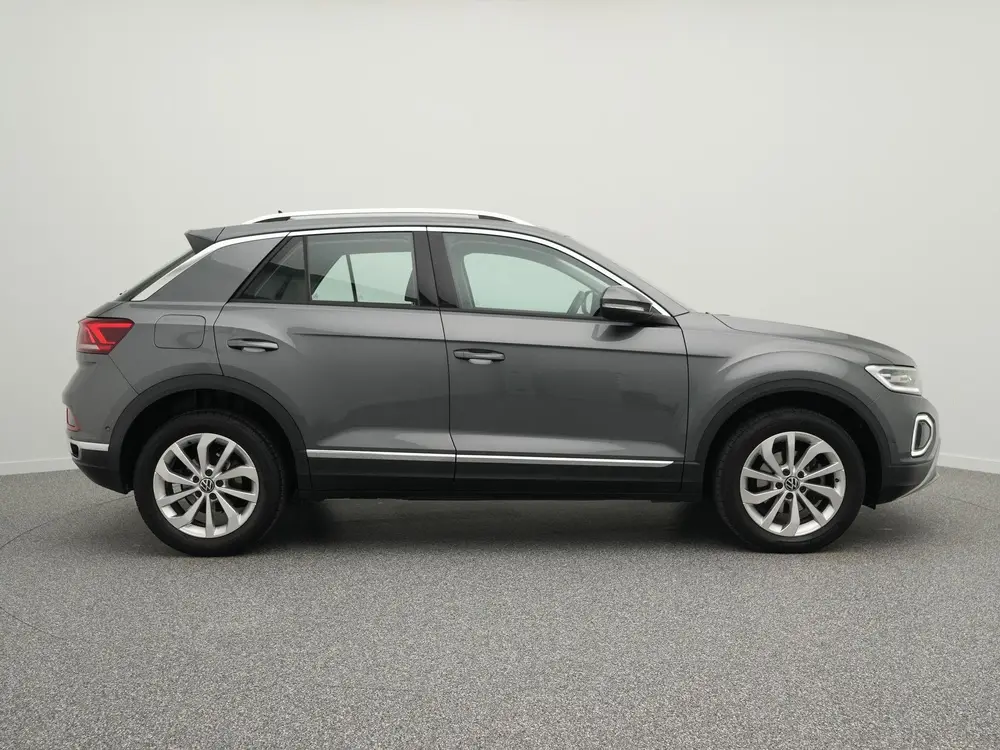 Volkswagen T-Roc Style 1.5 TSI 150 PK DSG Automaat | LED Plu uit 2023, foto 17