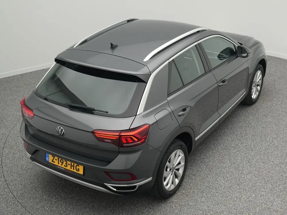 Volkswagen T-Roc Style 1.5 TSI 150 PK DSG Automaat | LED Plu uit 2023, foto 19