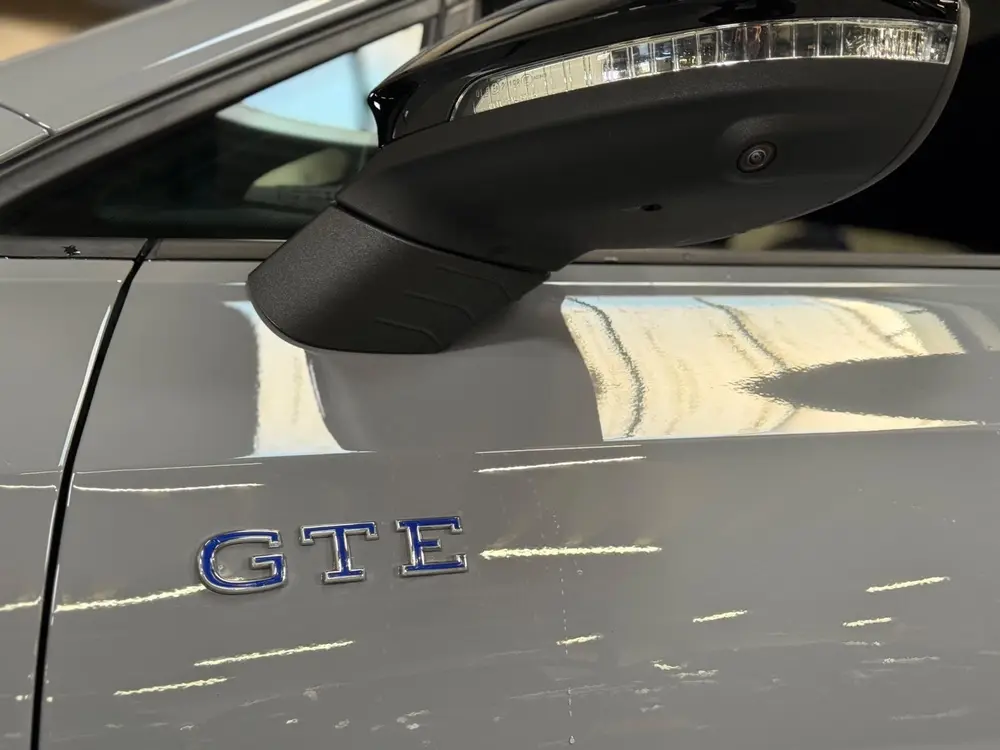 Volkswagen Golf 1.5 eHybrid GTE | Pano | 360 Camera | Keyles uit 2024, foto 12