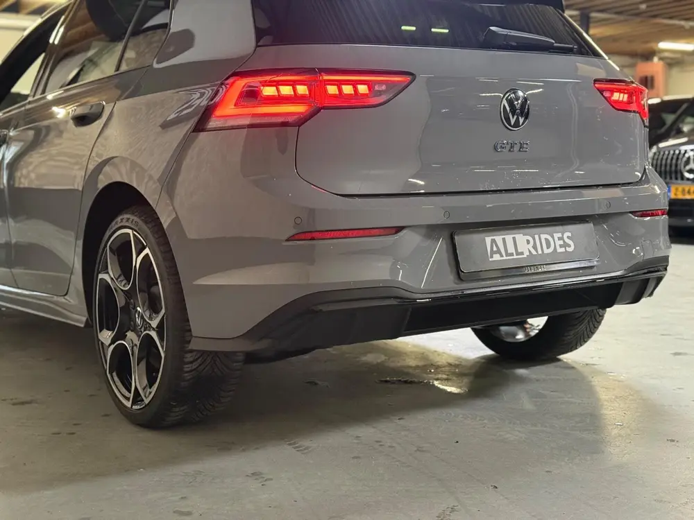 Volkswagen Golf 1.5 eHybrid GTE | Pano | 360 Camera | Keyles uit 2024, foto 14