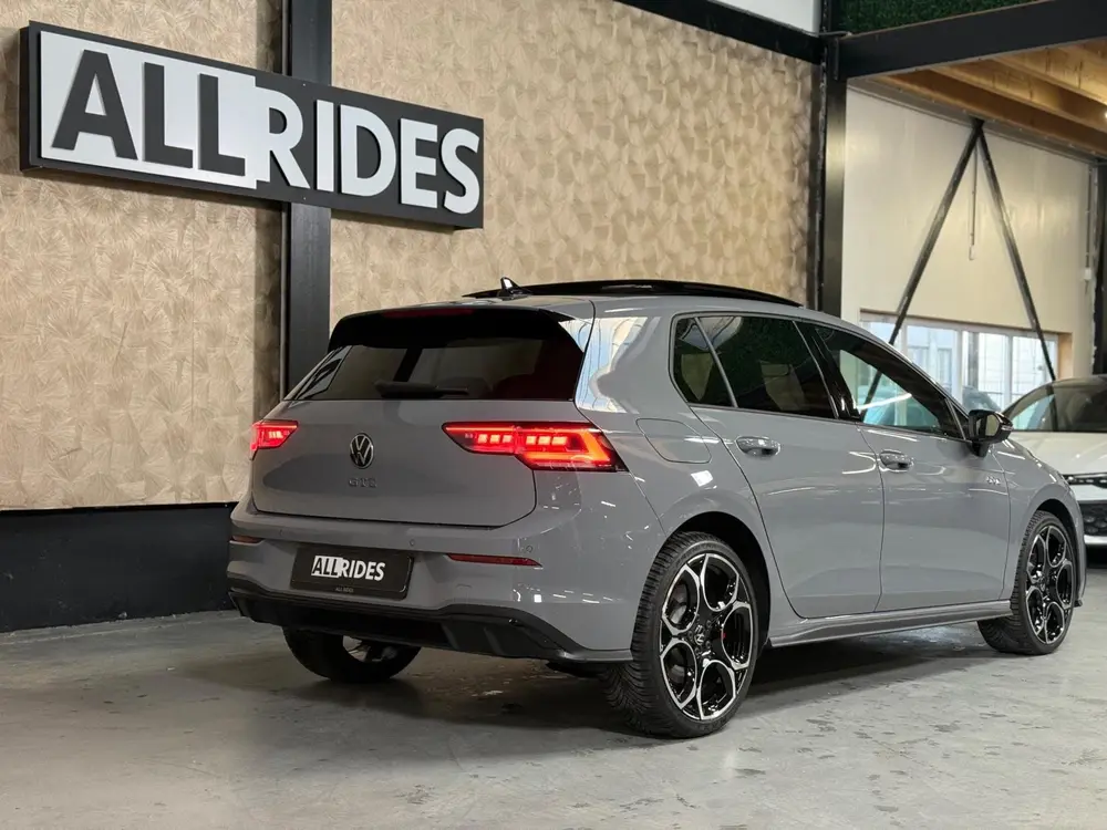 Volkswagen Golf 1.5 eHybrid GTE | Pano | 360 Camera | Keyles uit 2024, foto 15