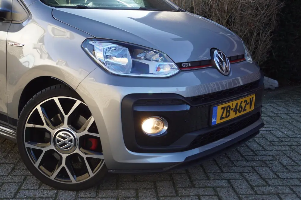 Volkswagen Up! 1.0 TSI GTI 5 Deurs 116PK Panodak Clima Stoev uit 2019, foto 12