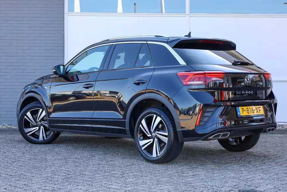 Volkswagen T-Roc 1.0 TSI 110pk R-Line | Achteruitrijcamera | uit 2022, foto 10