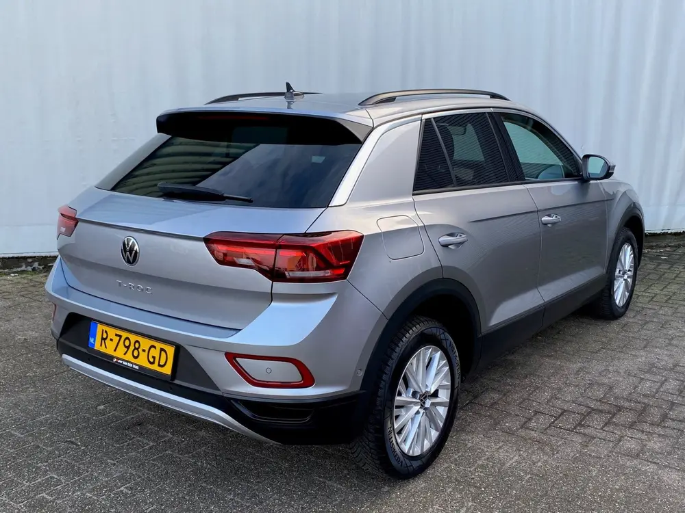 Volkswagen T-Roc 1.5 TSI Life Business Carplay / Stl.verw uit 2022, foto 6