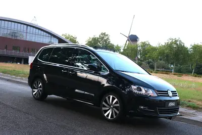 Volkswagen Sharan 1.4 TSI Highline 7-persoons Fully Loaded a uit 2021