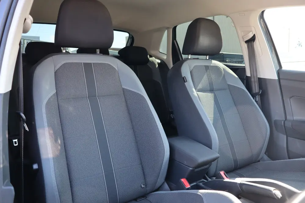 Volkswagen Polo 1.0 TSI Style Automaat/Apple carplay/Stoelve uit 2023, foto 18