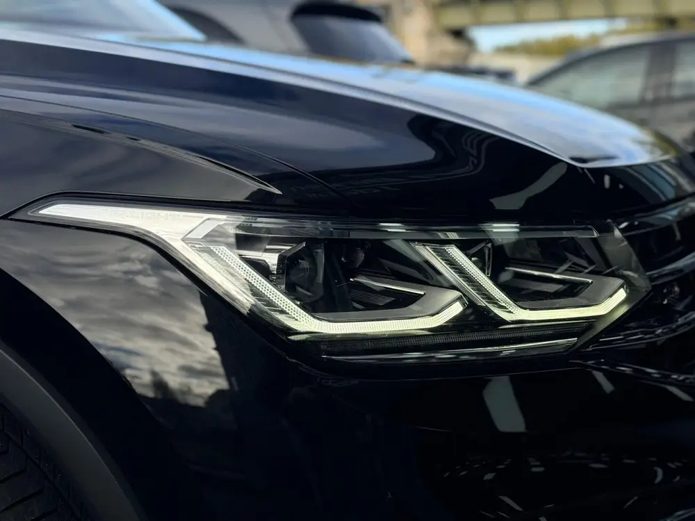 Volkswagen Tiguan 1.4 TSI eHybrid R-Line Pano uit 2021, foto 10