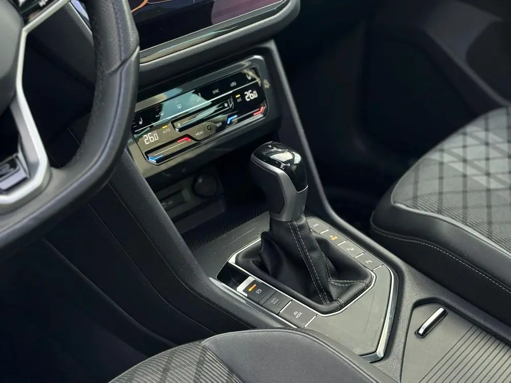 Volkswagen Tiguan 1.4 TSI eHybrid R-Line Pano uit 2021, foto 18