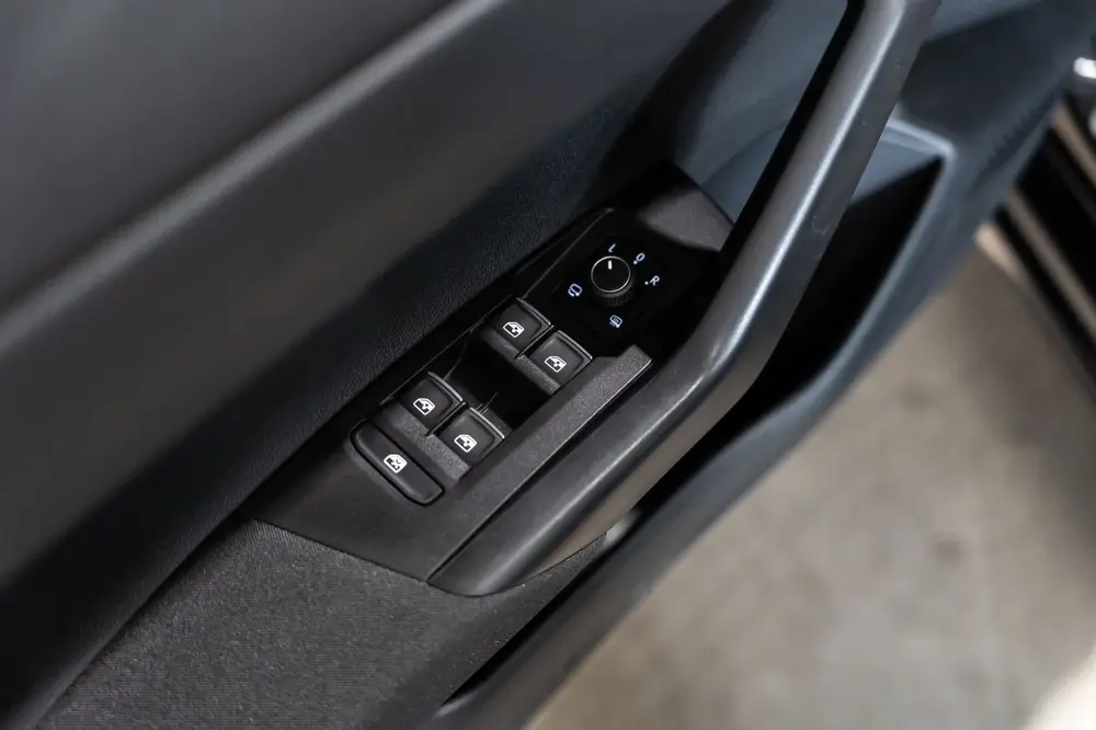 Volkswagen Taigo 1.0 TSI R-line DSG Pano Led Navi Cruise uit 2022, foto 19