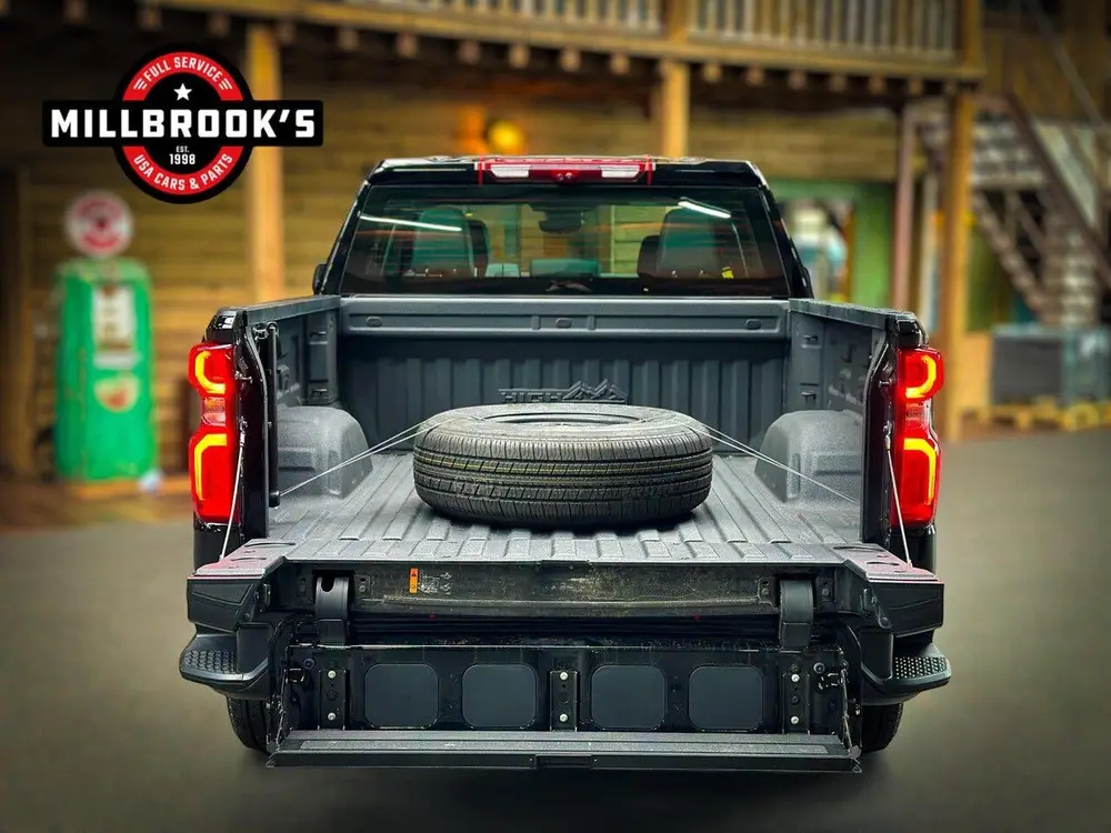 Chevrolet Silverado High Country Black Edition 6.2 V8 420 PK uit 2024, foto 10