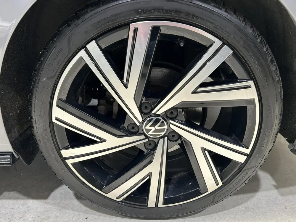 Volkswagen Golf Variant 1.5 DSG AUTOM. 150pk eTSI R-Line PAN uit 2021, foto 10