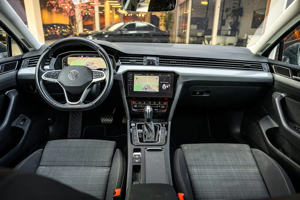 Volkswagen Passat Variant 1.5 TSI Business Plus Pro | Acc | uit 2020, foto 18